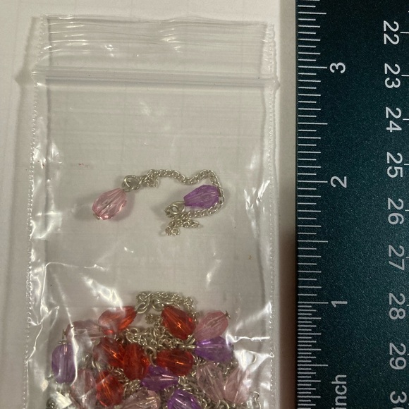 Lot of different types of beads & tassels for craft or jewelry making. - Picture 11 of 13